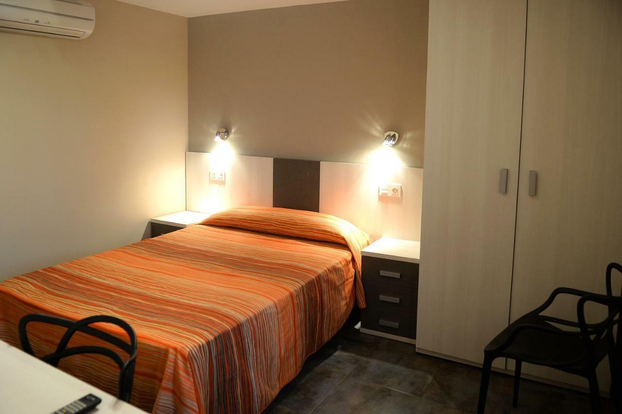 Hostal Palacete De Los Arcedianos Tarazona Zewnętrze zdjęcie